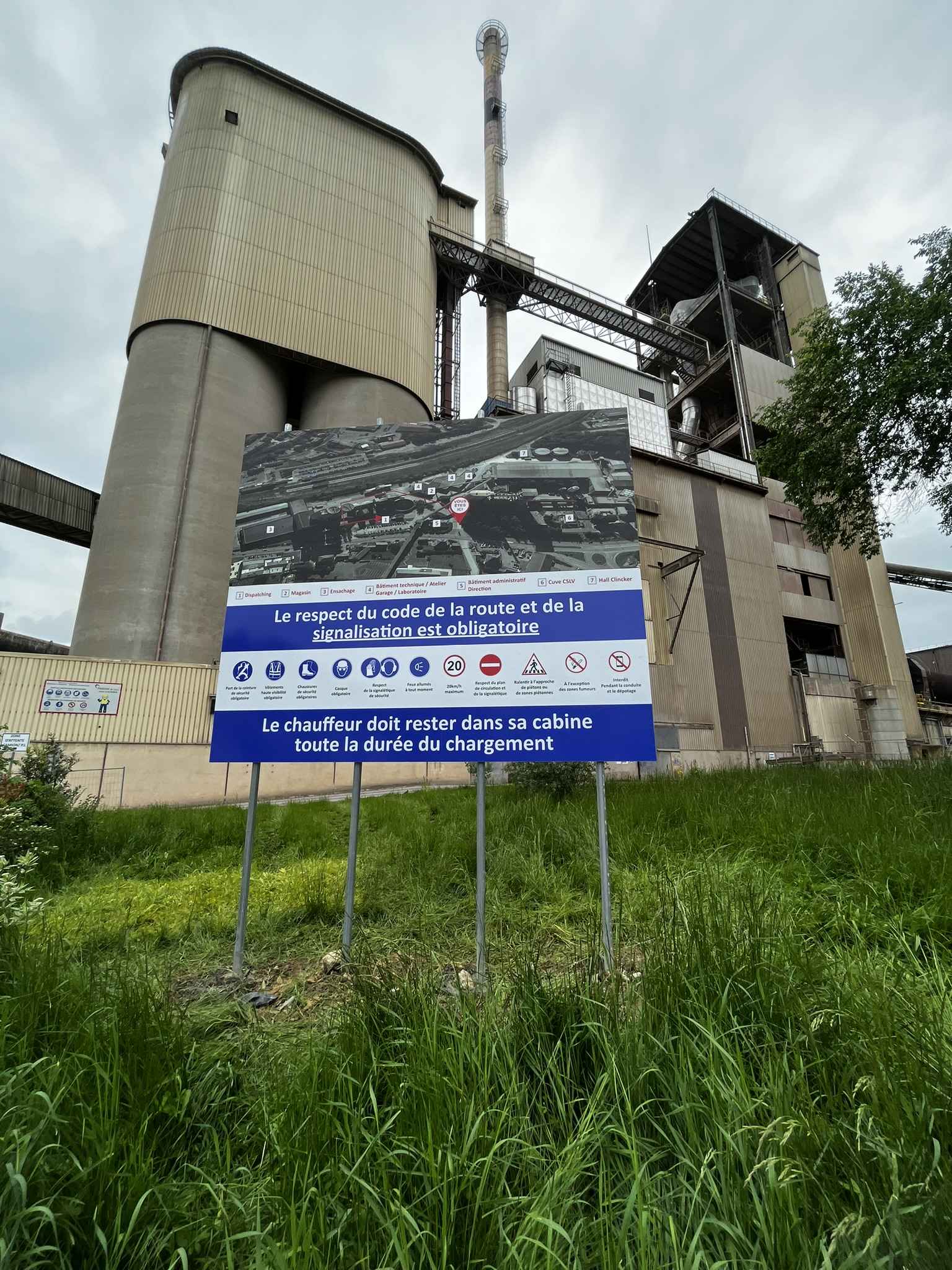Panneau d'entrée de site